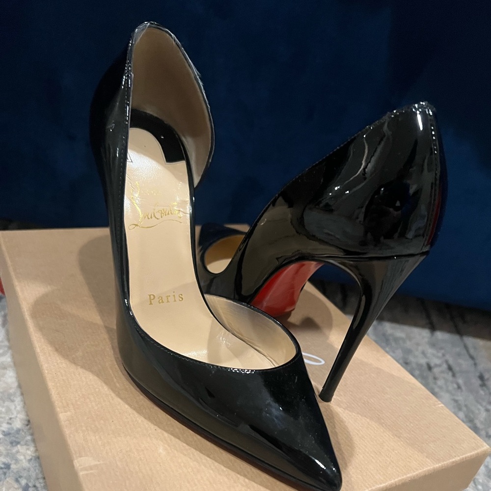 Christian Louboutin Iriza D’Orsay Patent Leather Heels in Black size 36.5